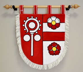 Embroidered banner of arms made for Čečkovice, smaller version
